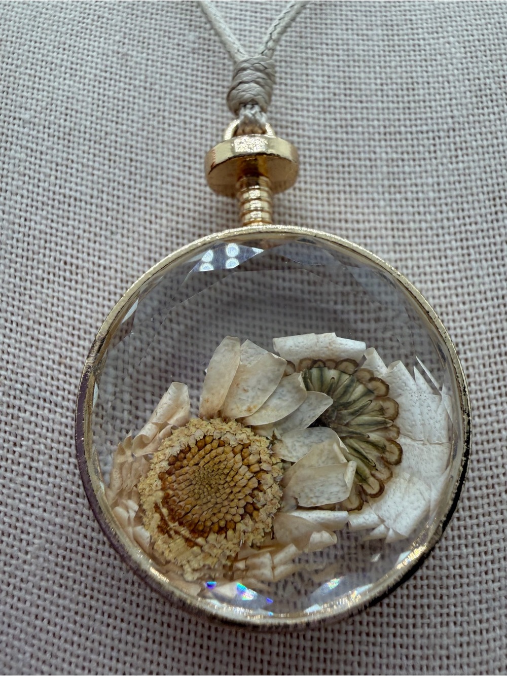 Vintage resin flower corded necklace